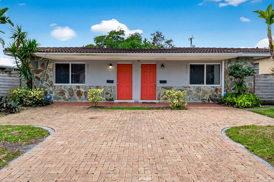 More Photos Of 8640 NE 2nd Ave, El Portal Office Residential For Sale