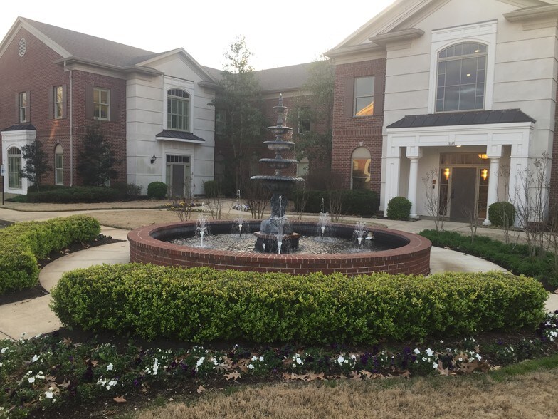More Photos Of 3085 Fountainside Dr, Germantown Medical For Lease
