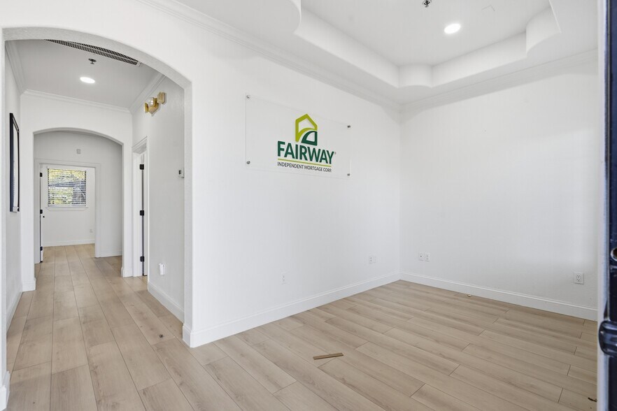 More Photos Of 10340 Alta Vista Dr, Fort Worth Office For Lease