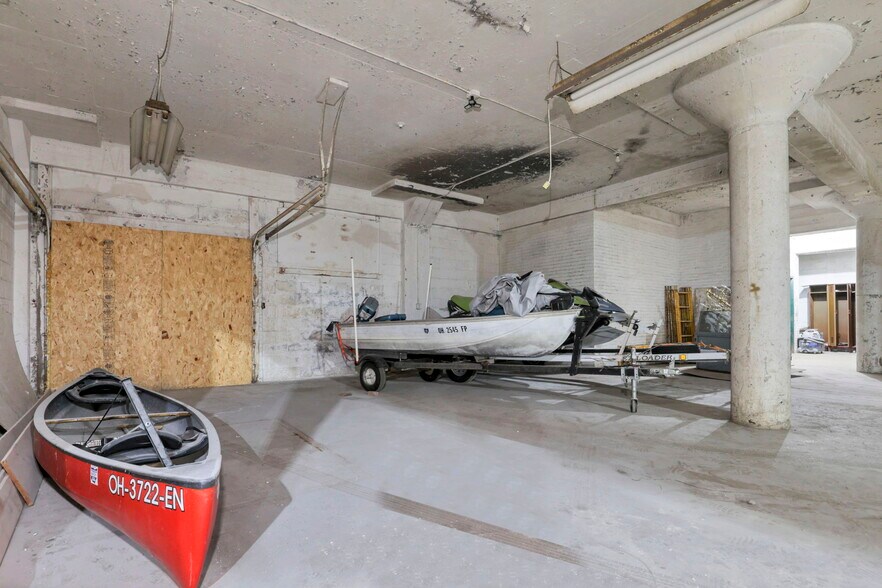 More Photos Of 435 N Elizabeth St, Lima Warehouse For Sale