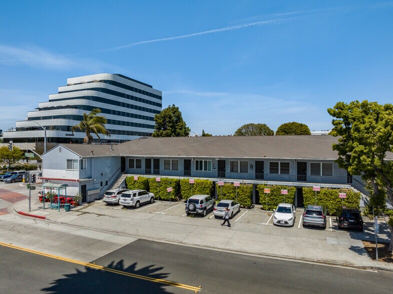 More Photos Of 10054 Culver Blvd, Culver City Apartments For Sale