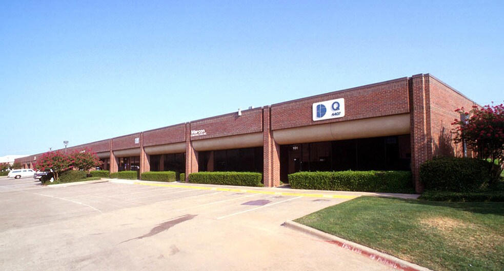 More Photos Of 4405 Beltwood Pky, Dallas Unknown For Lease