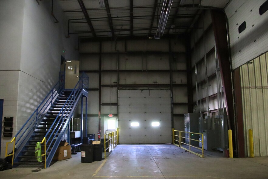 More Photos Of 2427 N Ritter Ave, Indianapolis Warehouse For Sale