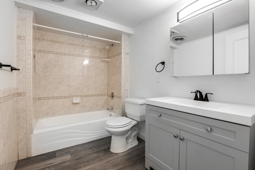 More Photos Of 1560 Sherman St, Denver Apartments For Sale