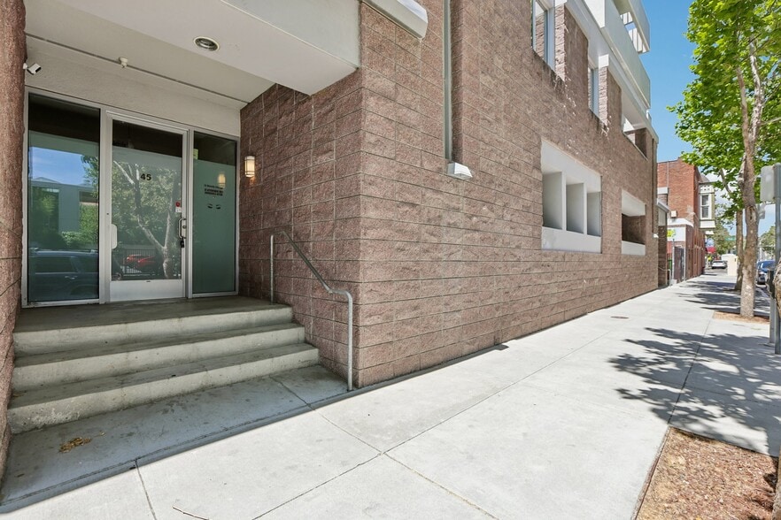 More Photos Of 46 W Julian St, San Jose Apartments For Sale