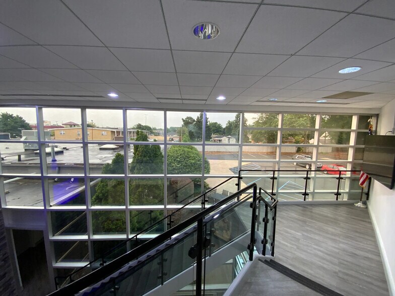More Photos Of 4427 Talmadge Rd, Toledo Office For Sale