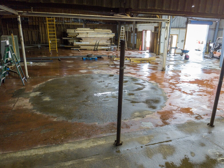 More Photos Of 119 Oldham St, Houston Warehouse For Sale