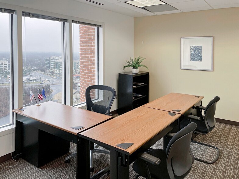 More Photos Of 8000 Towers Crescent Dr, Vienna Coworking Space