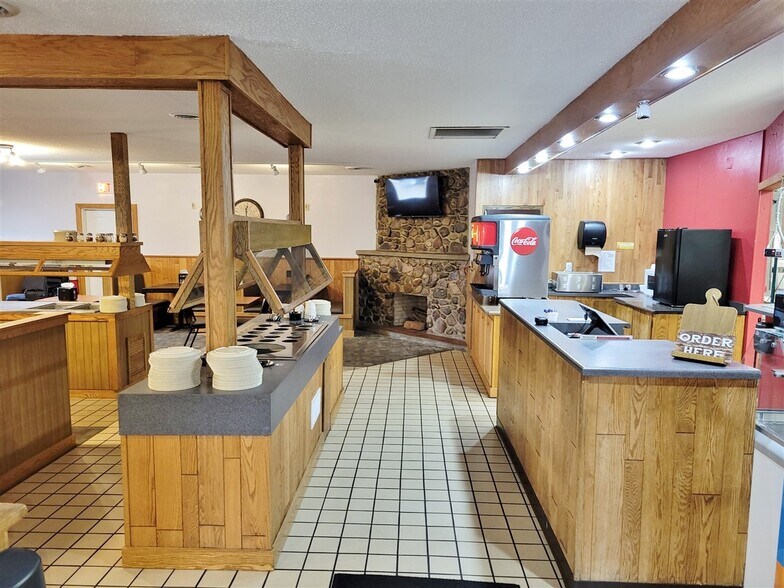 More Photos Of 105 SE 2 Hwy, Rugby Restaurant For Lease