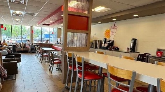 More Photos Of 34 Broadview Ave, Warrenton Fast Food For Sale