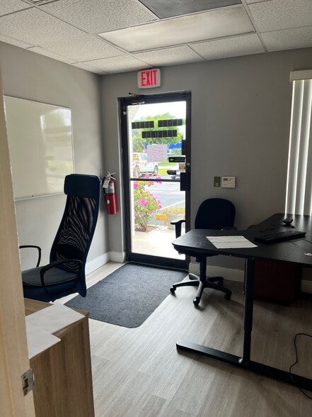 More Photos Of 449 NW 35th St, Boca Raton Loft Creative Space For Lease