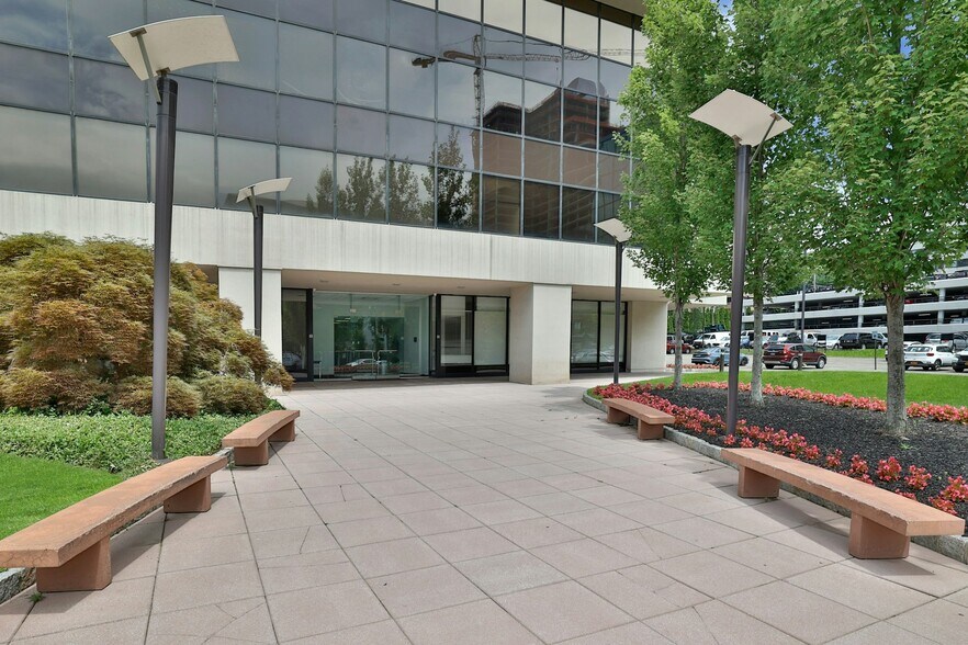 More Photos Of 1 Barker Ave, White Plains Office For Lease