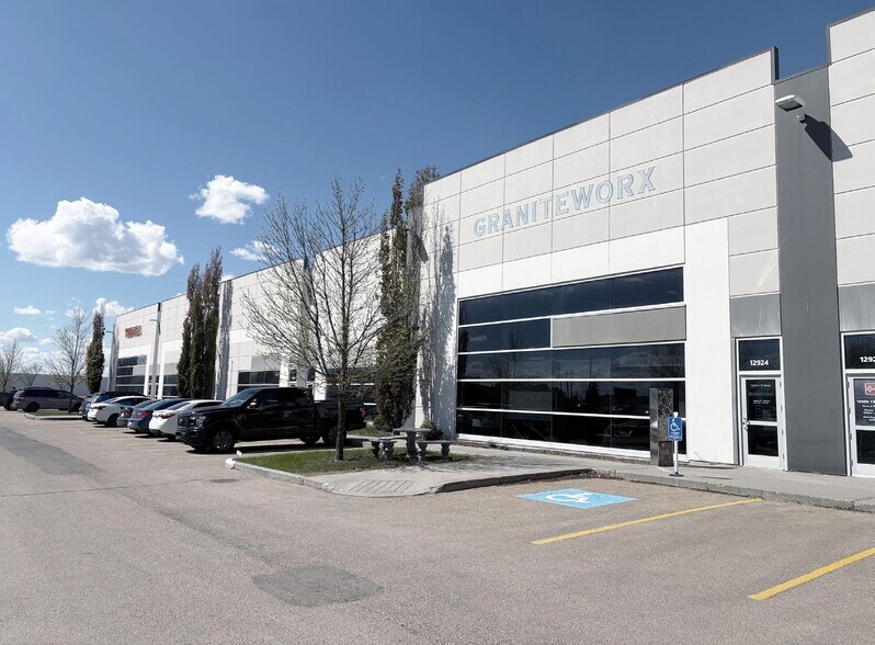 More Photos Of 12908-12960 170 St NW, Edmonton Warehouse For Lease
