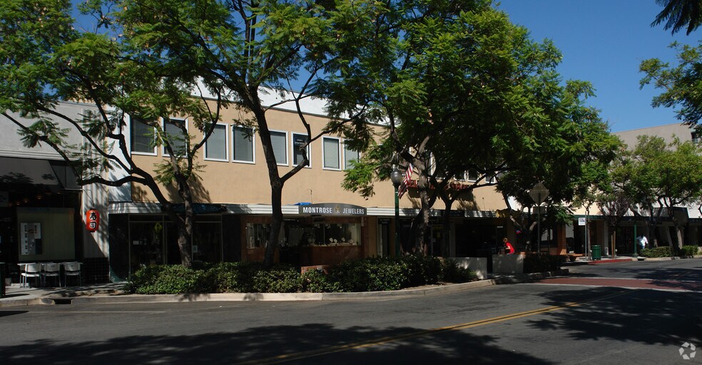 More Photos Of 2251-2259 Honolulu Ave, Montrose Storefront Retail Office For Lease
