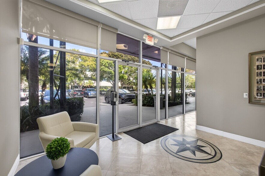 More Photos Of 2151 S Alternate A1A Hwy, Jupiter Medical For Sale