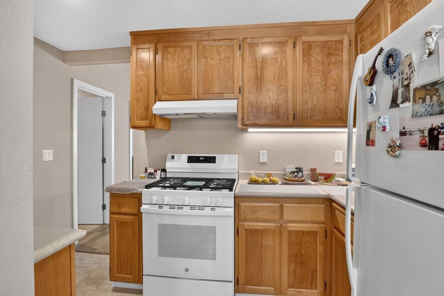 More Photos Of 20847 Chester St, Castro Valley Multifamily For Sale