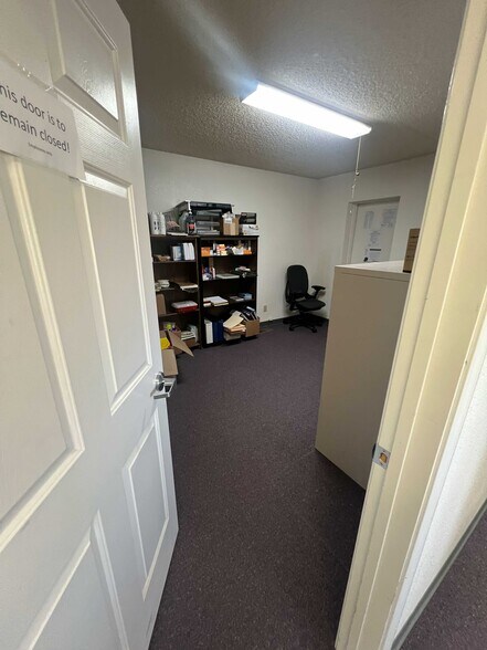 More Photos Of 1000 C St, Hawthorne Office Residential For Sale