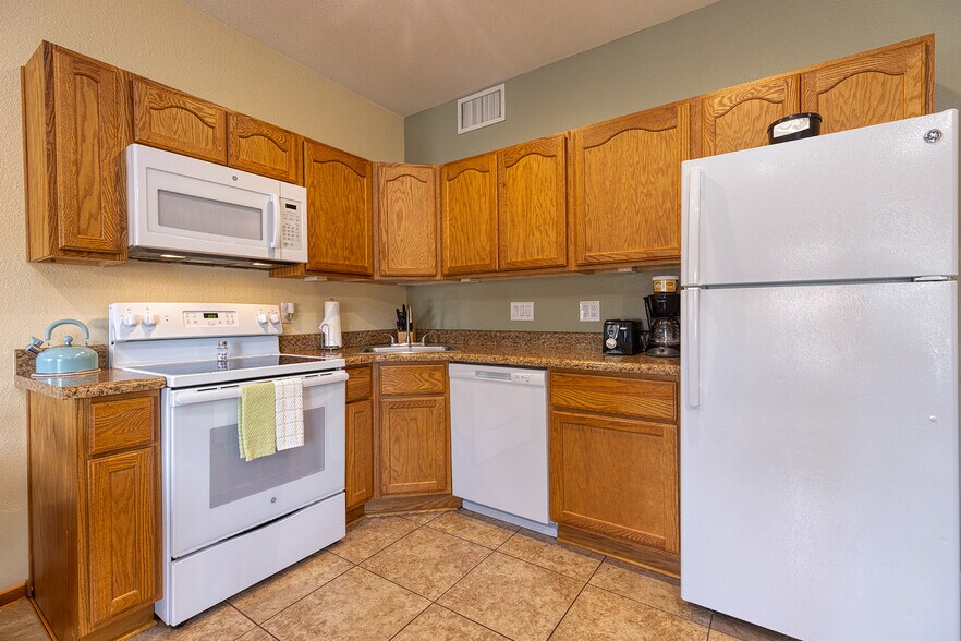 More Photos Of 5829 Buck Springs Rd, Pinetop Hotel For Sale