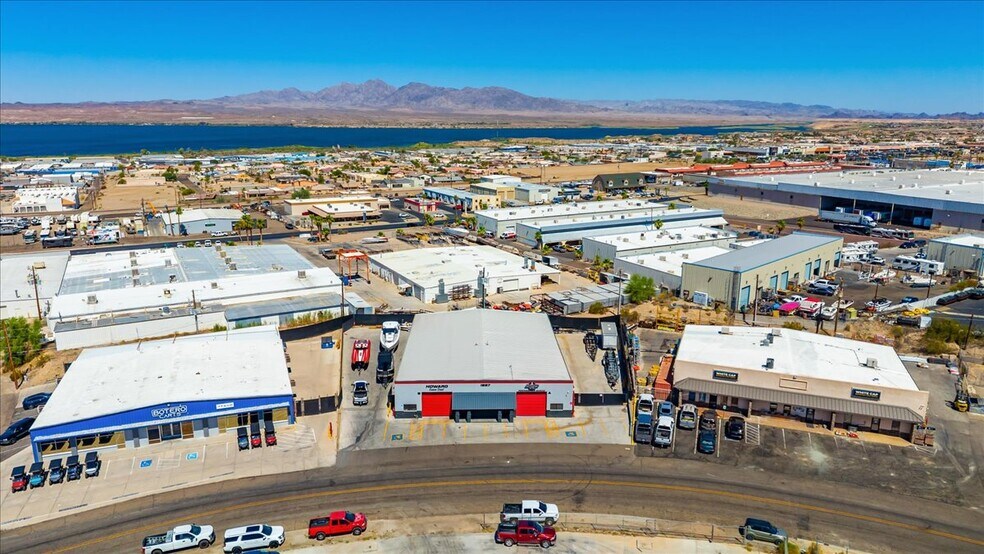 More Photos Of 1857 Commander Dr, Lake Havasu City Warehouse For Lease