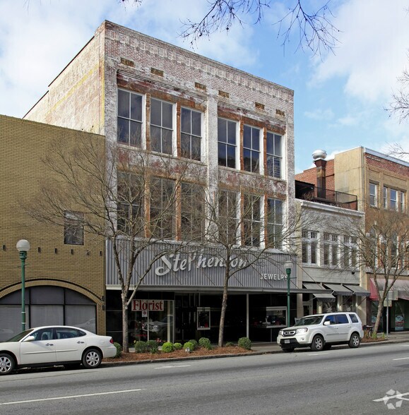More Photos Of 128-130 N Patterson, Valdosta Storefront Retail Office For Sale