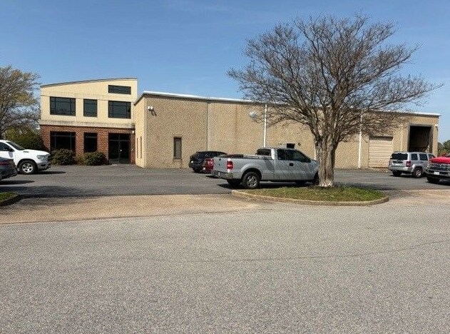 More Photos Of 1400 London Blvd, Portsmouth Manufacturing For Sale