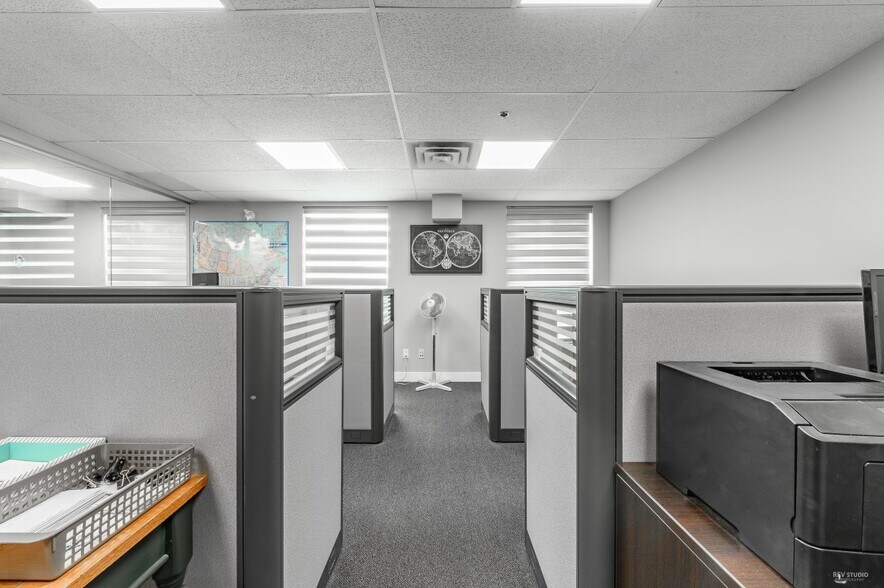 More Photos Of 10013 River Rd, Richmond Office For Sale