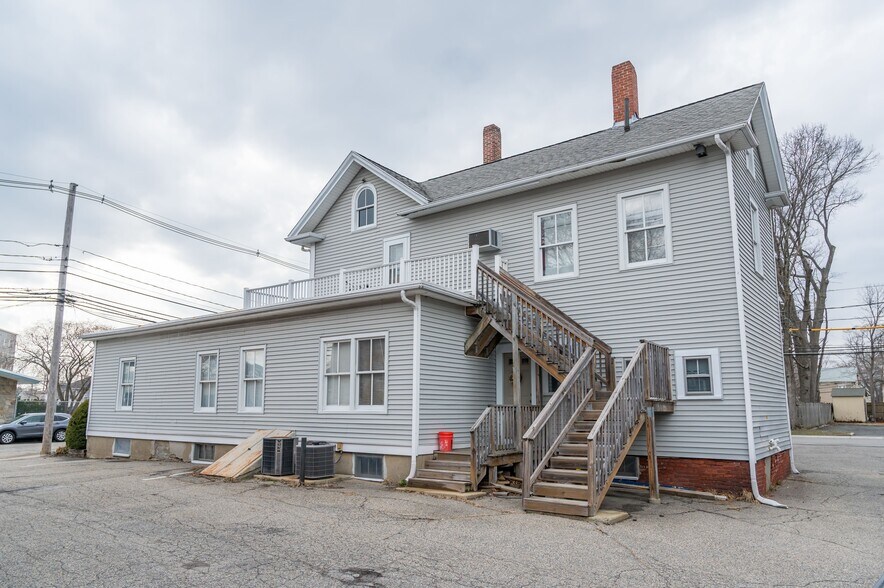 More Photos Of 79-81 Franklin St, Framingham Office Residential For Sale