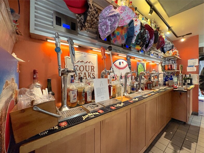 More Photos Of 26-30 S San Francisco St, Flagstaff Storefront Retail Office For Lease