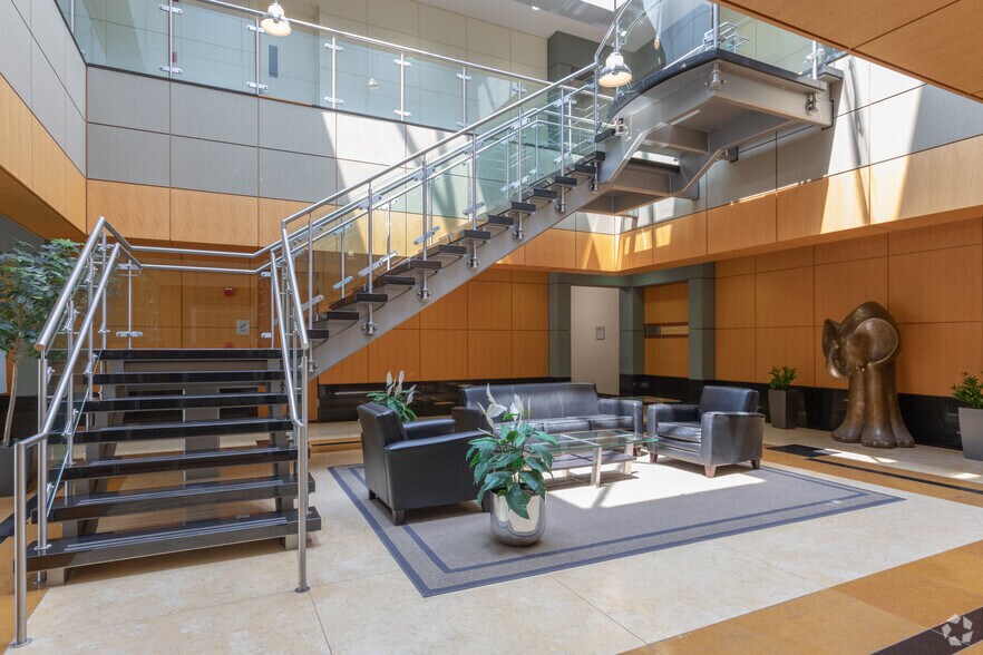 More Photos Of 20098 Ashbrook Pl, Ashburn Office For Lease