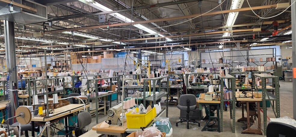 More Photos Of 39 E Davis St, Quinte West Industrial For Sale
