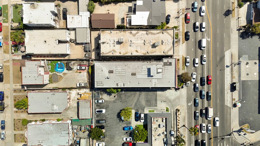 More Photos Of 1916 Crenshaw Blvd, Los Angeles Apartments For Sale