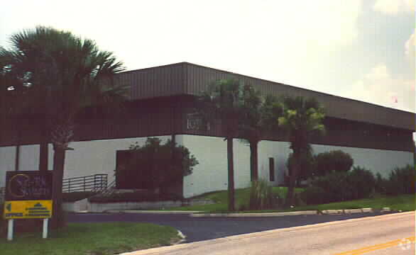More Photos Of 10207-10235 General Dr, Orlando Warehouse For Lease