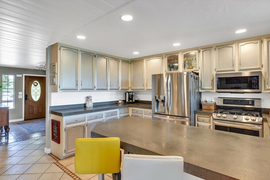 More Photos Of 2985 Templeton Rd, Templeton Winery Vineyard For Sale