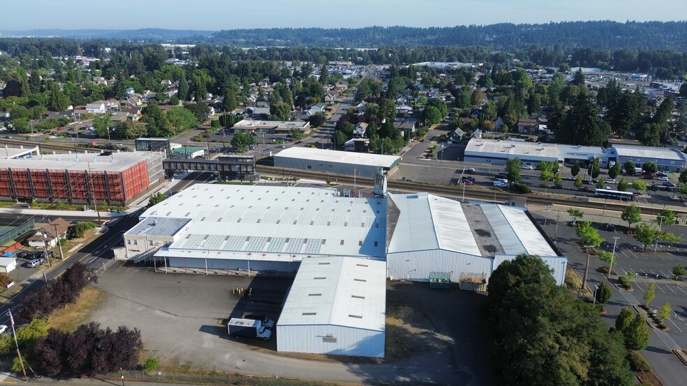 Primary Photo Of 203 5th St NW, Puyallup Manufacturing For Sale