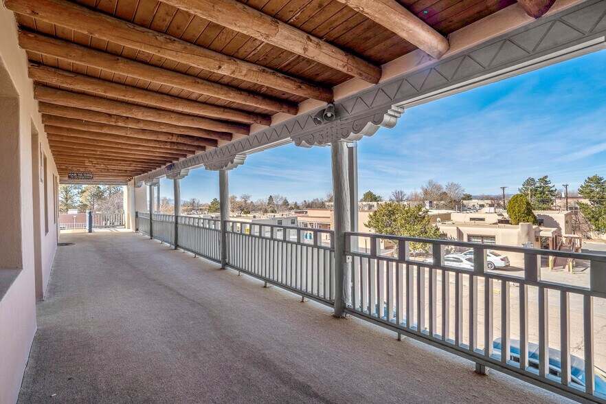 More Photos Of 1405 Luisa St, Santa Fe Office For Lease