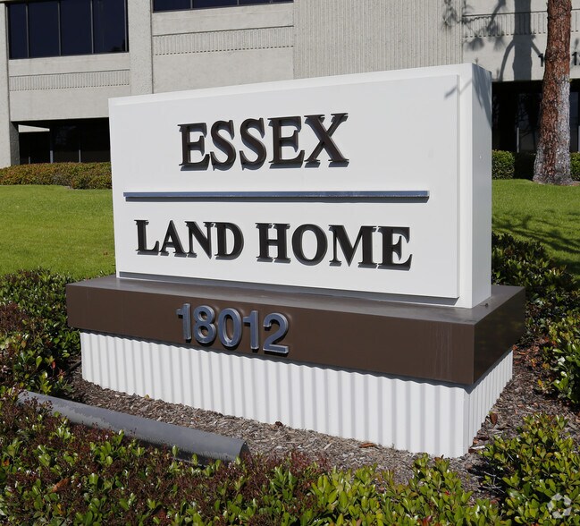 More Photos Of 18012 Sky Park Cir, Irvine Office For Lease