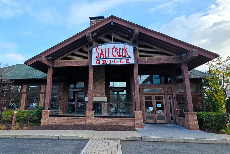 Primary Photo Of 1 Rockingham Row, Princeton Restaurant For Lease