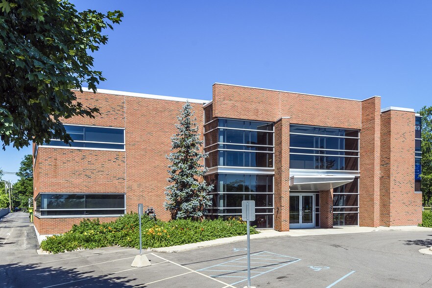 More Photos Of 1949 W 12 Mile Rd, Berkley Office For Lease