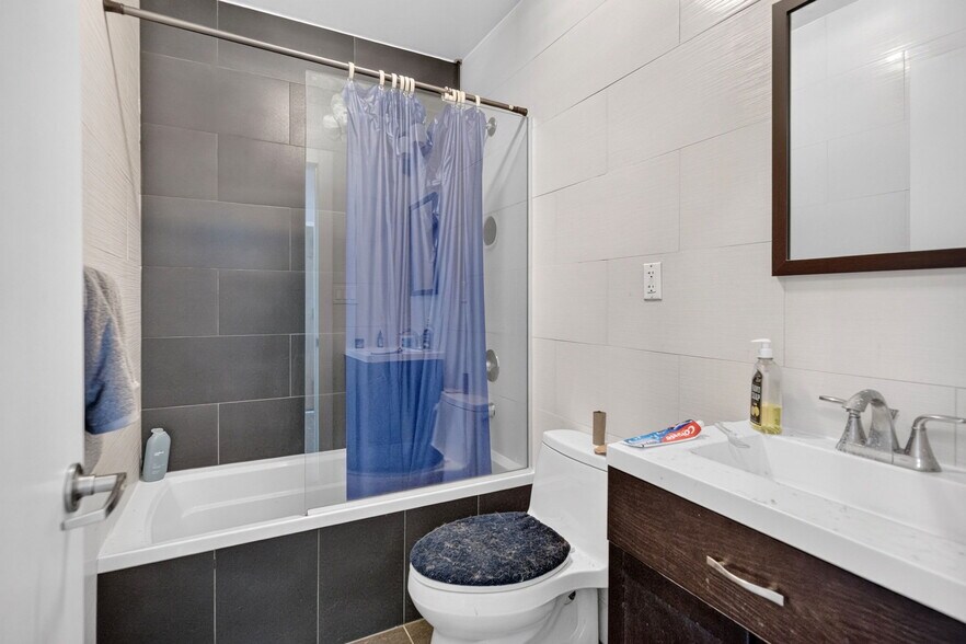 More Photos Of 83 Beaver St, Albany Apartments For Sale