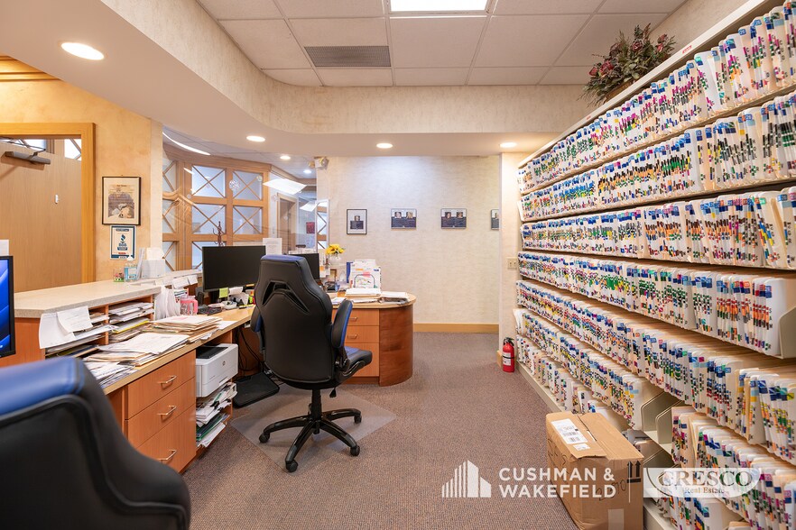 More Photos Of 2775 Bishop Rd, Wickliffe Medical For Sale
