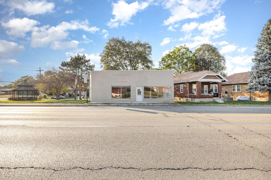 Primary Photo Of 8611 Reading Rd, Cincinnati Freestanding For Sale