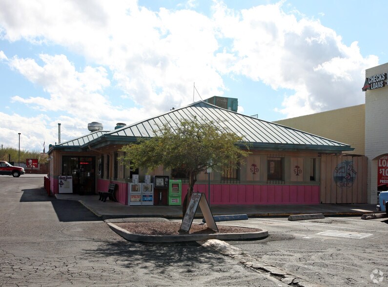 Primary Photo Of 1806-1820 E Irvington Rd, Tucson Unknown For Lease