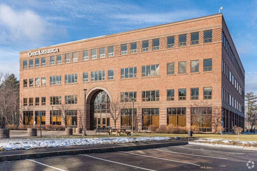 More Photos Of 225 Gorham Rd, South Portland Office For Lease