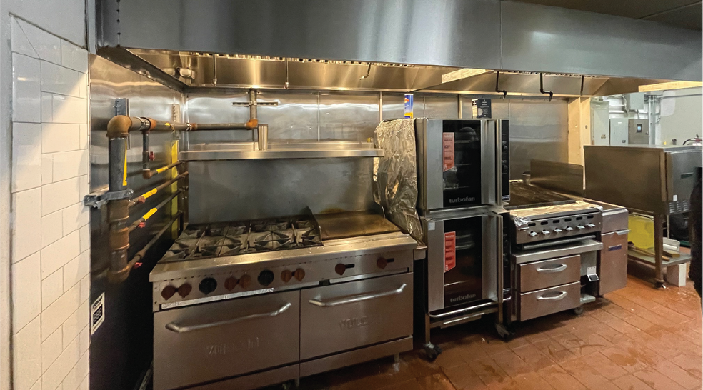 More Photos Of 2451 46th St, Astoria Industrial For Lease