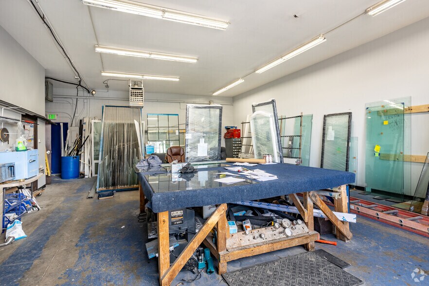 More Photos Of 776 W Baseline Rd, Lafayette Warehouse For Lease