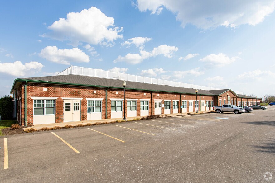 More Photos Of 100 Merchant Ln, Pittsburgh Office For Lease