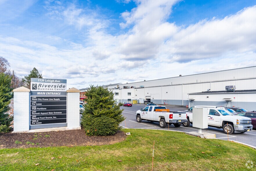 More Photos Of 1139 Lehigh Ave, Whitehall Warehouse For Lease