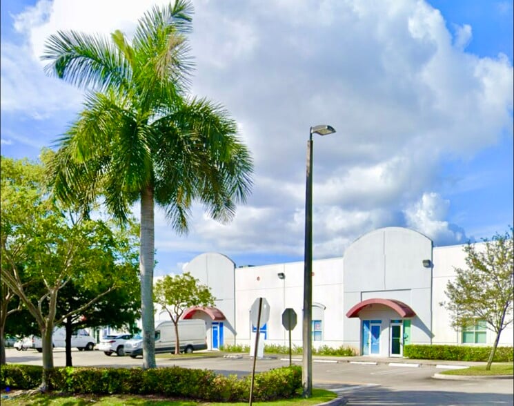 More Photos Of 4328-4330 NW 120th Ave, Coral Springs Warehouse For Sale