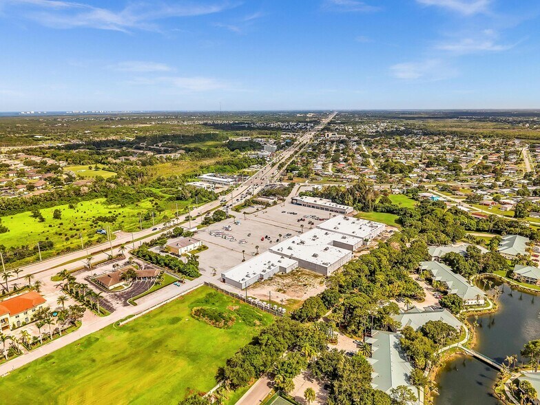 More Photos Of 7121-7177 S US Highway 1, Port Saint Lucie General Retail For Lease