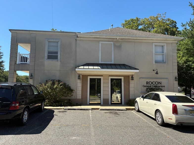 Primary Photo Of 705 Union Ave, Brielle Office Residential For Lease
